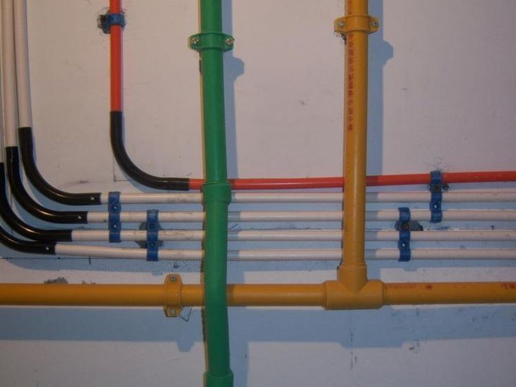 冷熱水管怎么安裝才比較規(guī)范？